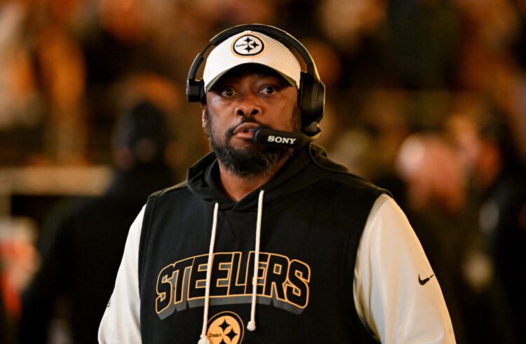 Mike Tomlin É Jogador Hardcore De Minecraft